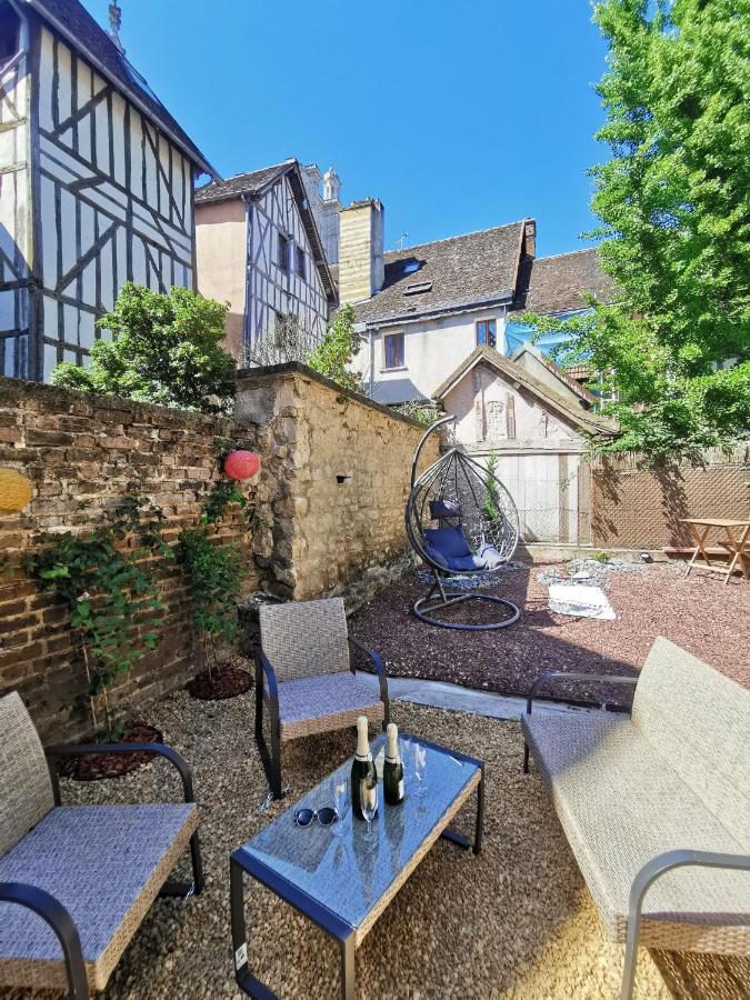 Les Cieux De La Cathedrale - Calme - Jardin - Wifi Apartamento Troyes Exterior foto